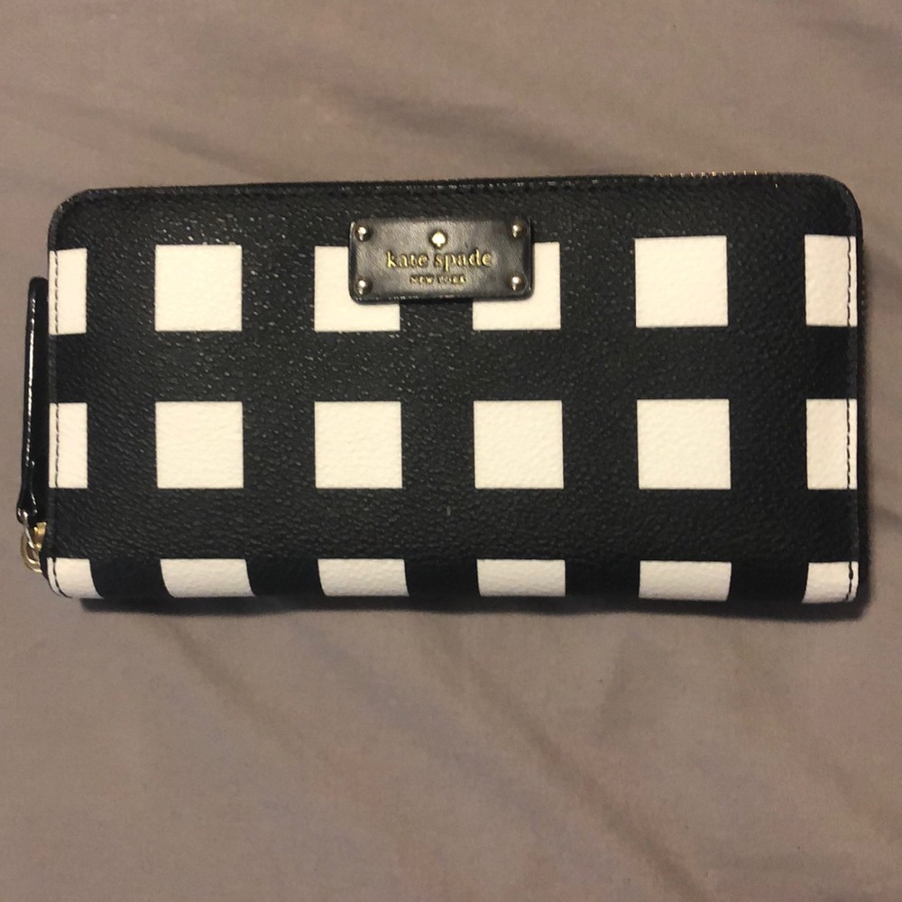 Kate Spade wallet NWOT
